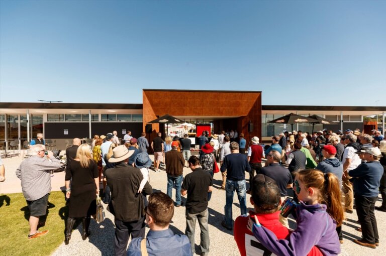 Eagle-Farm-Infield-function_small